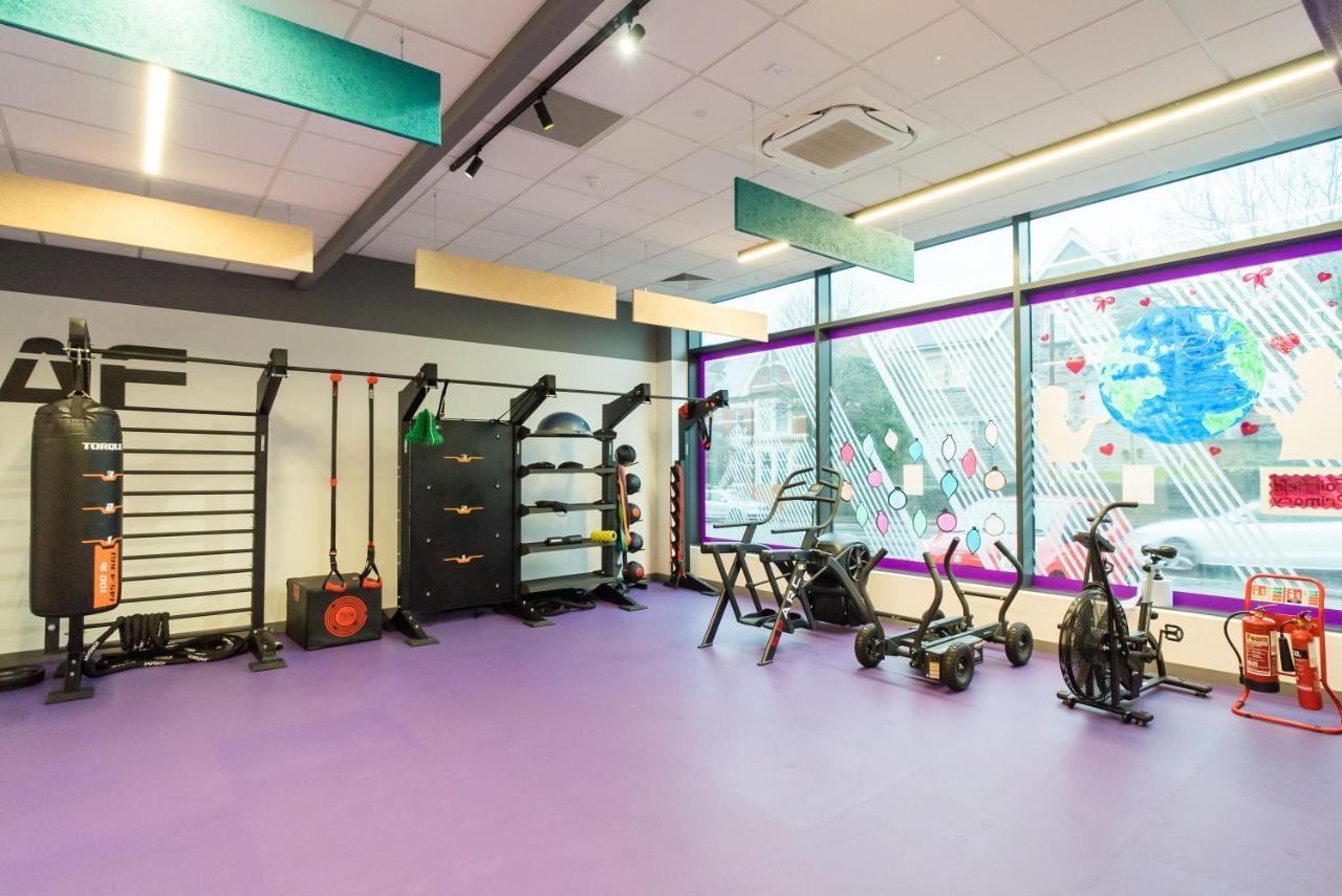 Luxe Apartments, The Moorwell, Parking, Gym - 10Mins Cardiff City Ctr Dış mekan fotoğraf