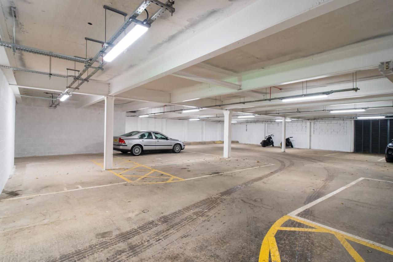 Luxe Apartments, The Moorwell, Parking, Gym - 10Mins Cardiff City Ctr Dış mekan fotoğraf