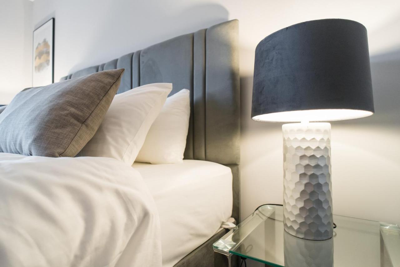 Luxe Apartments, The Moorwell, Parking, Gym - 10Mins Cardiff City Ctr Dış mekan fotoğraf