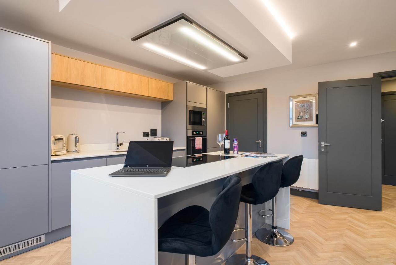 Luxe Apartments, The Moorwell, Parking, Gym - 10Mins Cardiff City Ctr Dış mekan fotoğraf