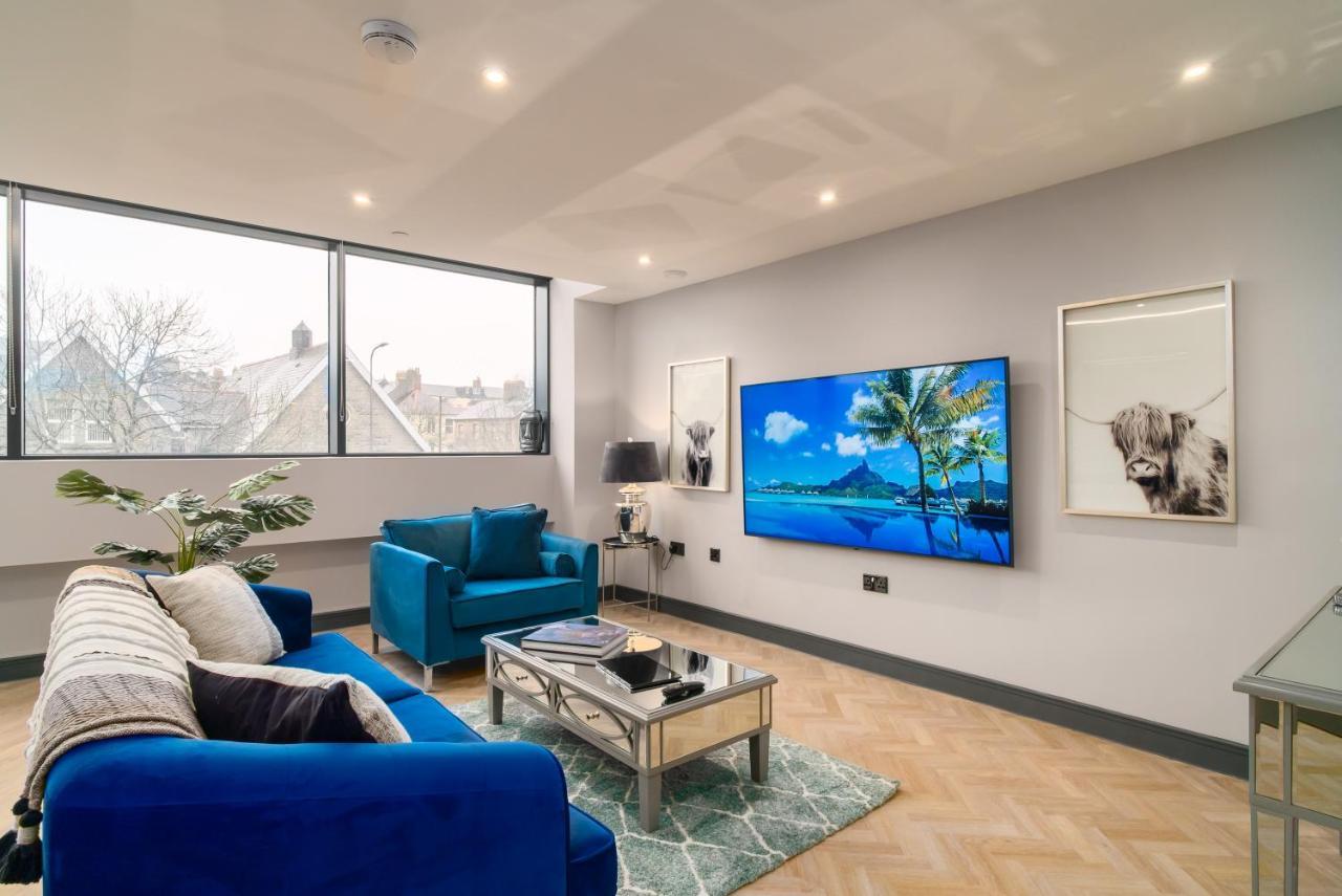 Luxe Apartments, The Moorwell, Parking, Gym - 10Mins Cardiff City Ctr Dış mekan fotoğraf