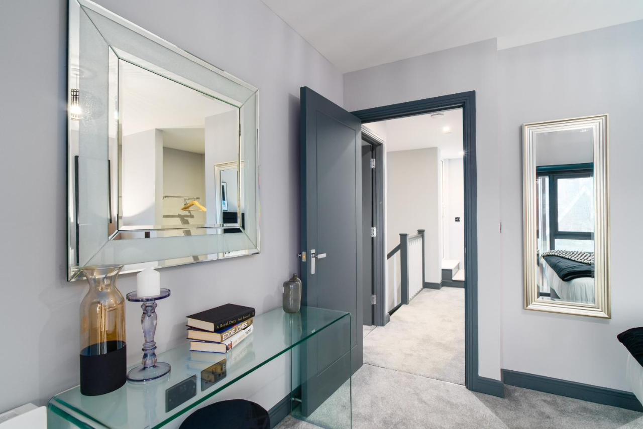 Luxe Apartments, The Moorwell, Parking, Gym - 10Mins Cardiff City Ctr Dış mekan fotoğraf