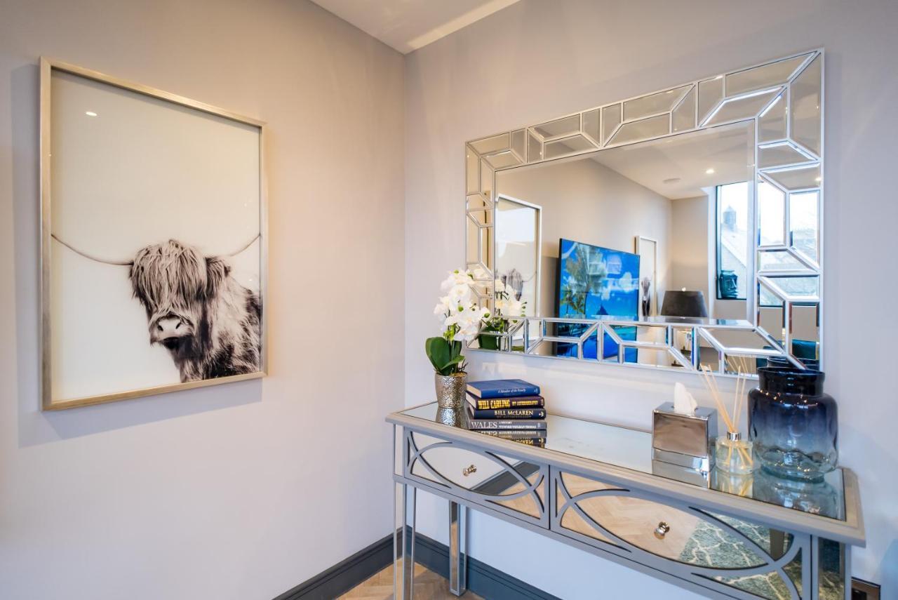 Luxe Apartments, The Moorwell, Parking, Gym - 10Mins Cardiff City Ctr Dış mekan fotoğraf